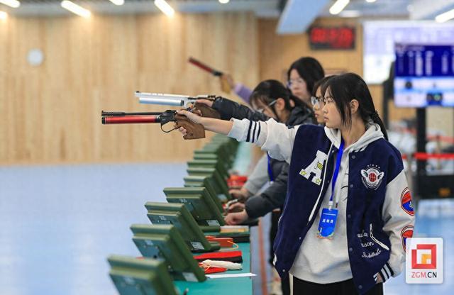FB体育娱乐-法国射击选手射中靶心，赢得冠军