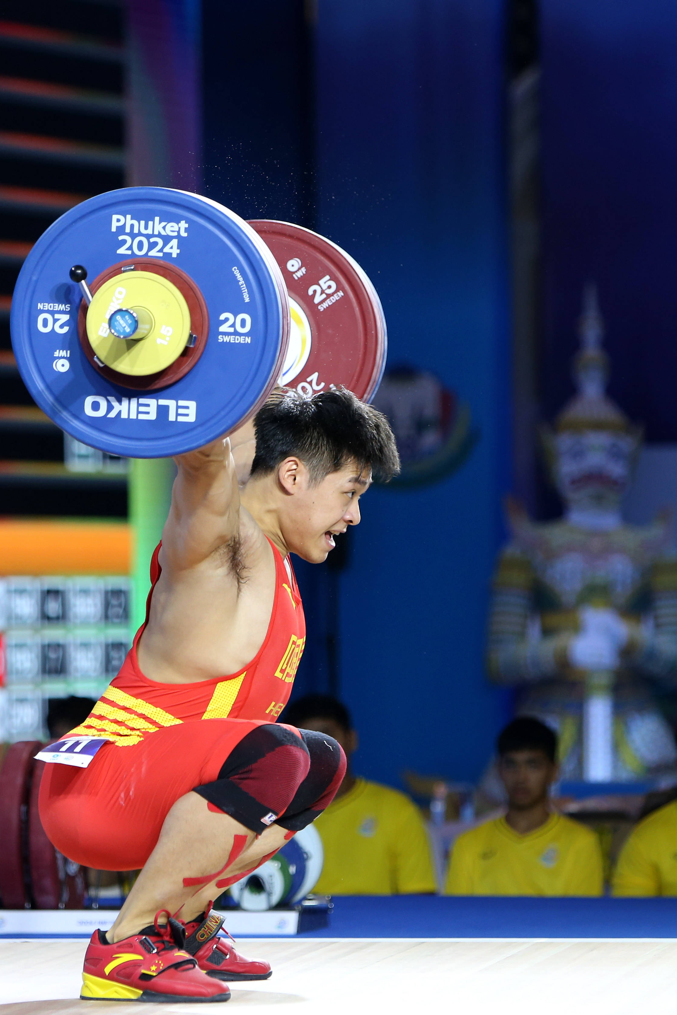 FBsports-关于举重选手再获佳绩，圆满完成比赛的信息