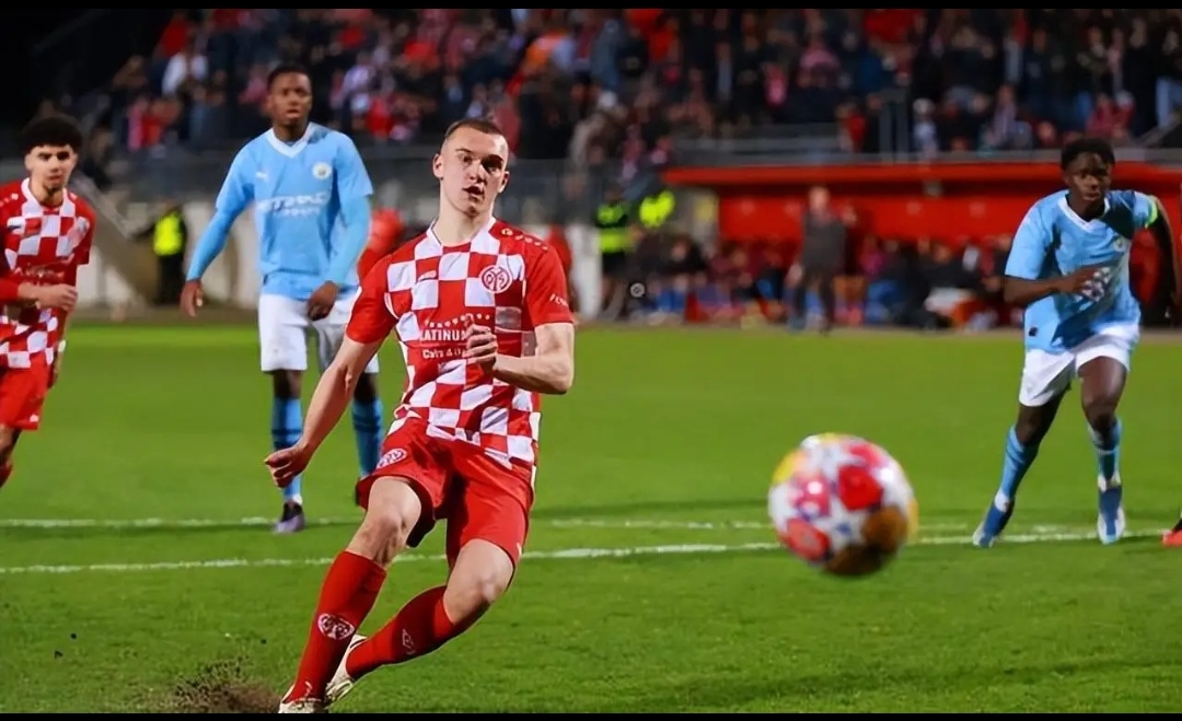 斯图加特主场击败门兴格拉德巴赫,豪取胜利的简单介绍 斯图加特主场击败门兴格拉德巴赫,豪取胜利的简单介绍