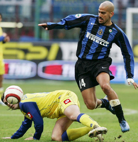 里尔击败切沃,稳坐积分榜首 里尔击败切沃,稳坐积分榜首