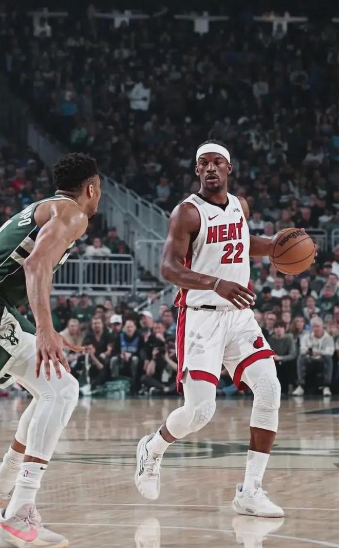 热火队连胜雄鹿队,晋级东部决赛 热火队连胜雄鹿队,晋级东部决赛