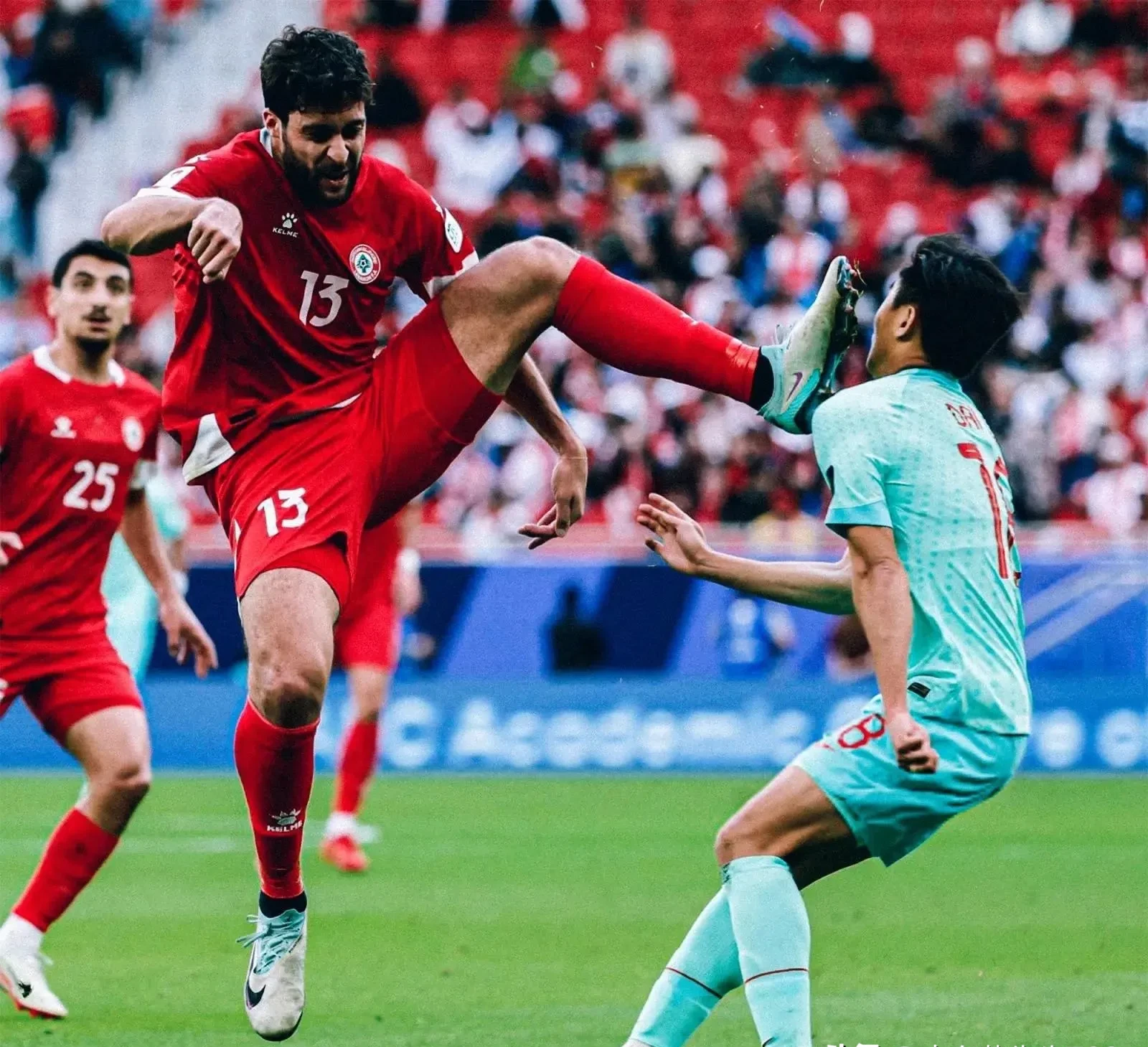 沙特球队主场战胜巴林对手,实力大增 沙特球队主场战胜巴林对手,实力大增