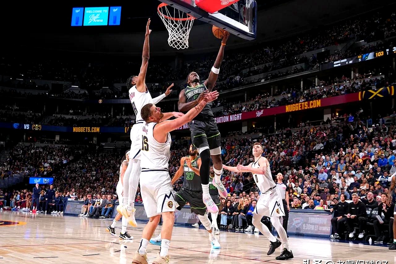 FB体育官方网站-开拓者惊险战胜森林狼，抢先晋级