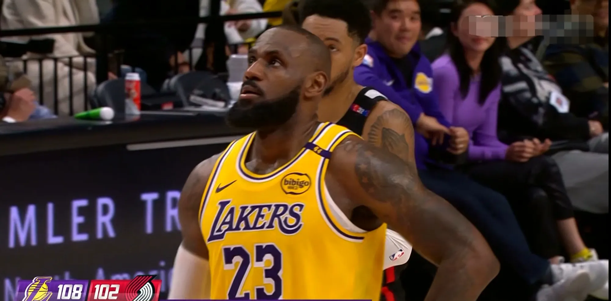 FB体育网页版-湖人逆转快船，勒布朗-詹姆斯砍下三双的简单介绍