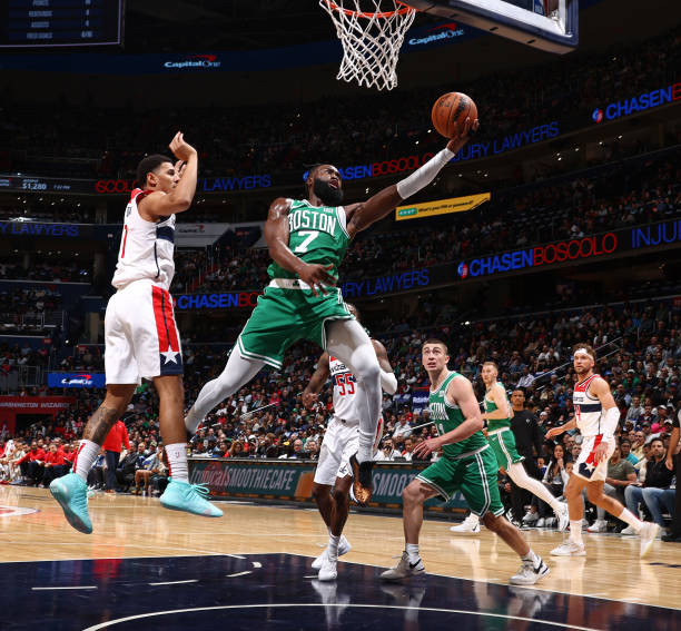 凯尔特人击败奇才，豪取五连胜